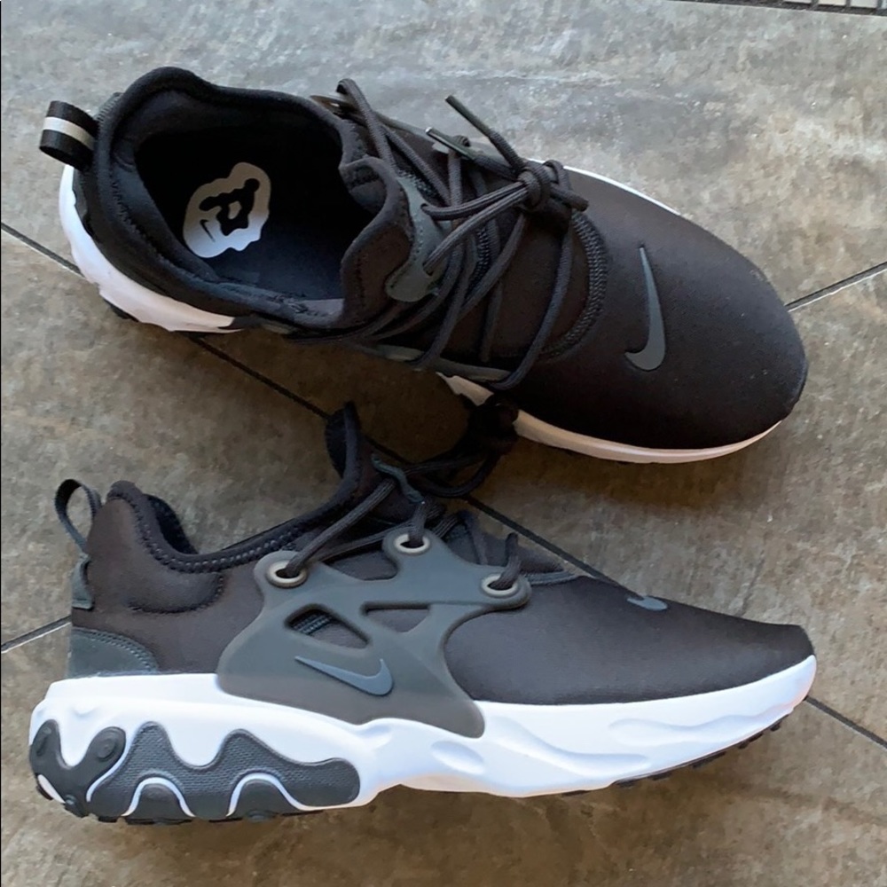 NIKE REACT PRESTO BLACK/OFF NOIR-WHITE MEN’s - Picture 4 of 16